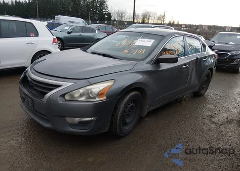 2014 Nissan Altima 2.5 S z USA, uszkodzony, nr VIN 1N4AL3AP3EN360582
